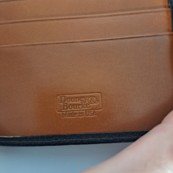 Dooney&Bourke Allweather Trifold Kiss Lock Wallet Navy - Picture 5 of 6